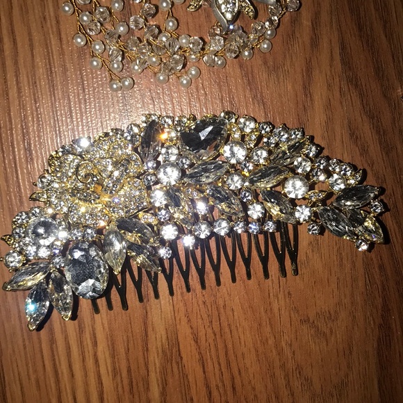 Gold Hair combs